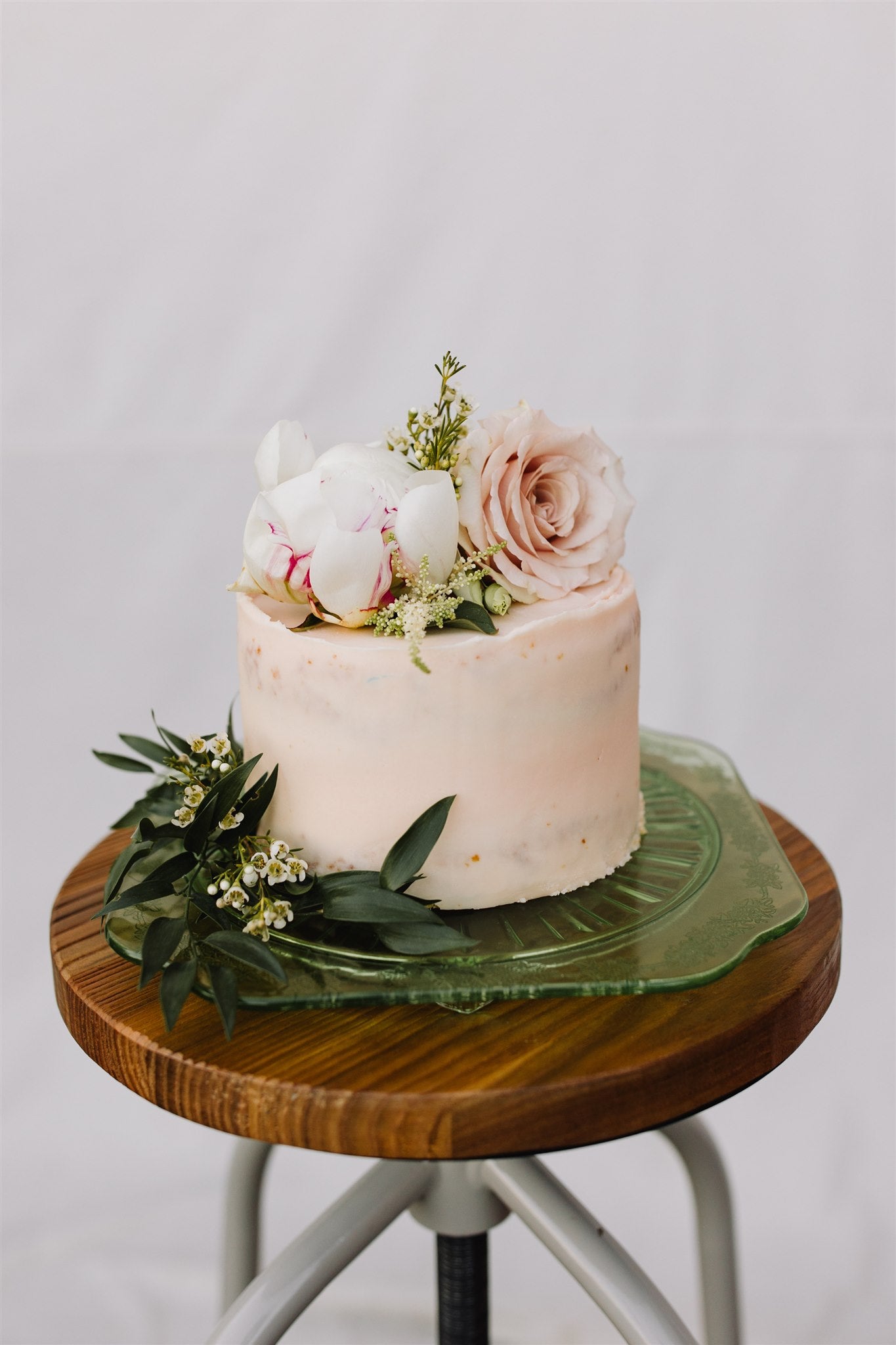 Cake Flowers + Photographer Extras